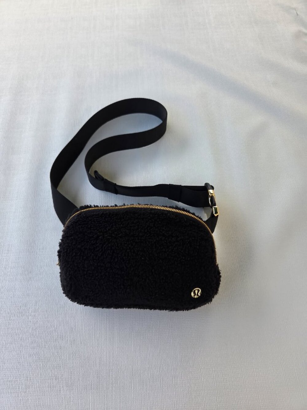 Lululemon Everywhere Belt Bag, Black Teddy Fleece, Great, Gently Used Condition!